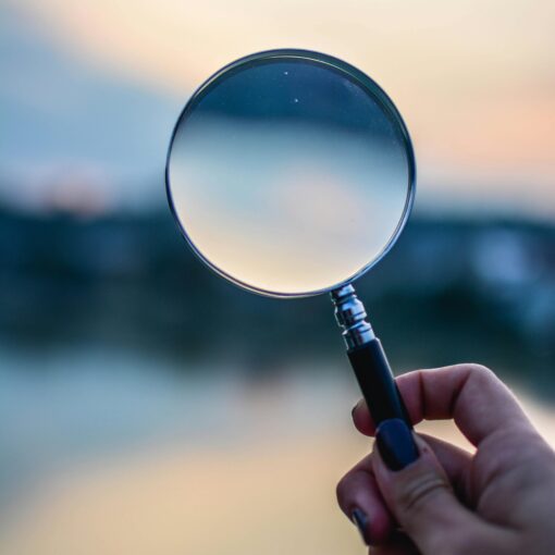 A blurry magnifying glass. Photo by lil artsy on Pexels.